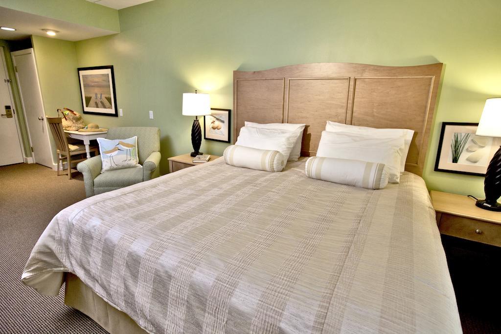 Holly Tree Resort West Yarmouth Exteriör bild